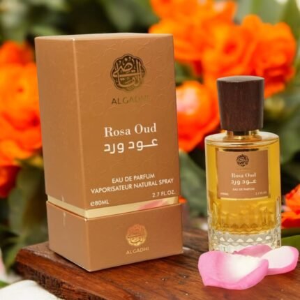 زجاجة عطر روزا عود من القاضي – عطر ورد الطائف والعود الفاخر بتصميم أنيق